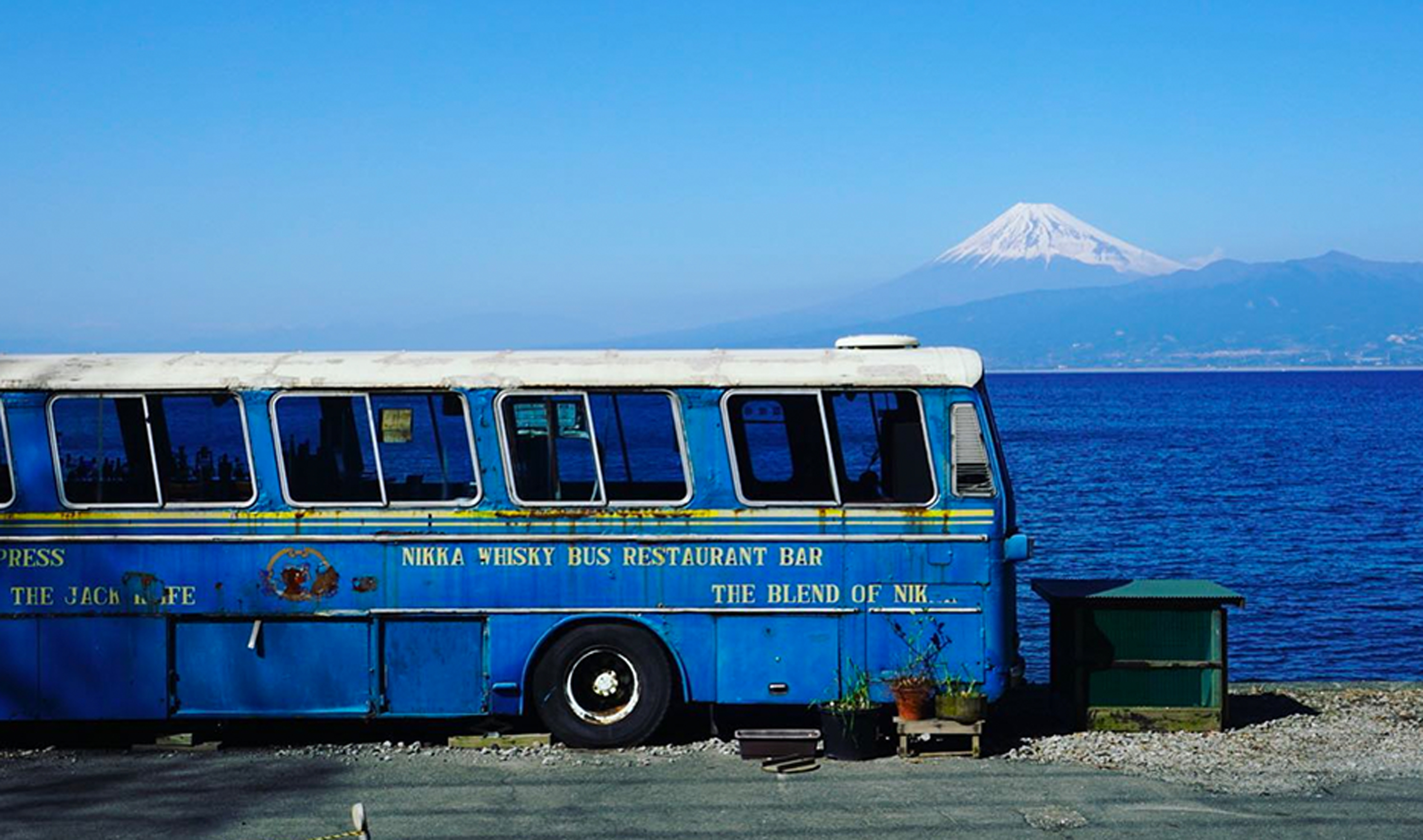 「The Old Bus」