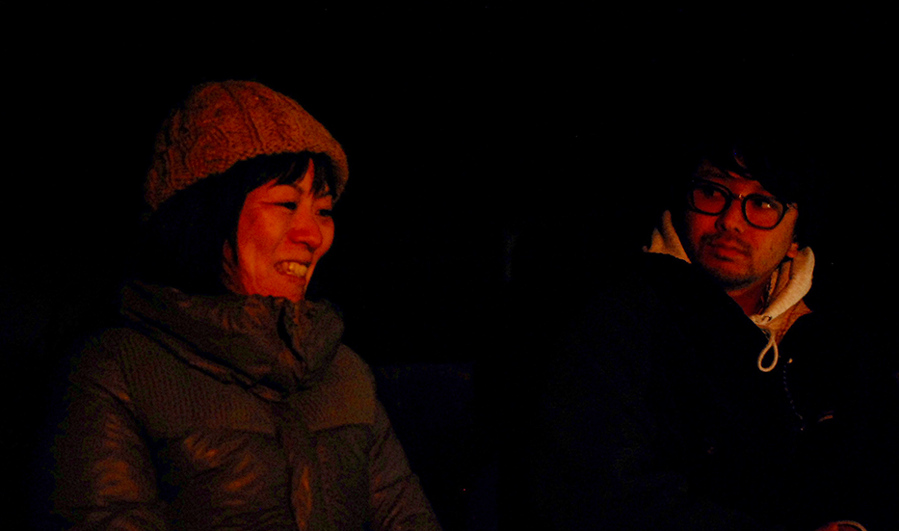 舛本佳奈子：笑顔で構想を話す